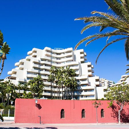 Benal Beach Suite Ii, Estudio Con Parque Acuatico Y Vistas Al Mar. 베날마데나코스타 외부 사진