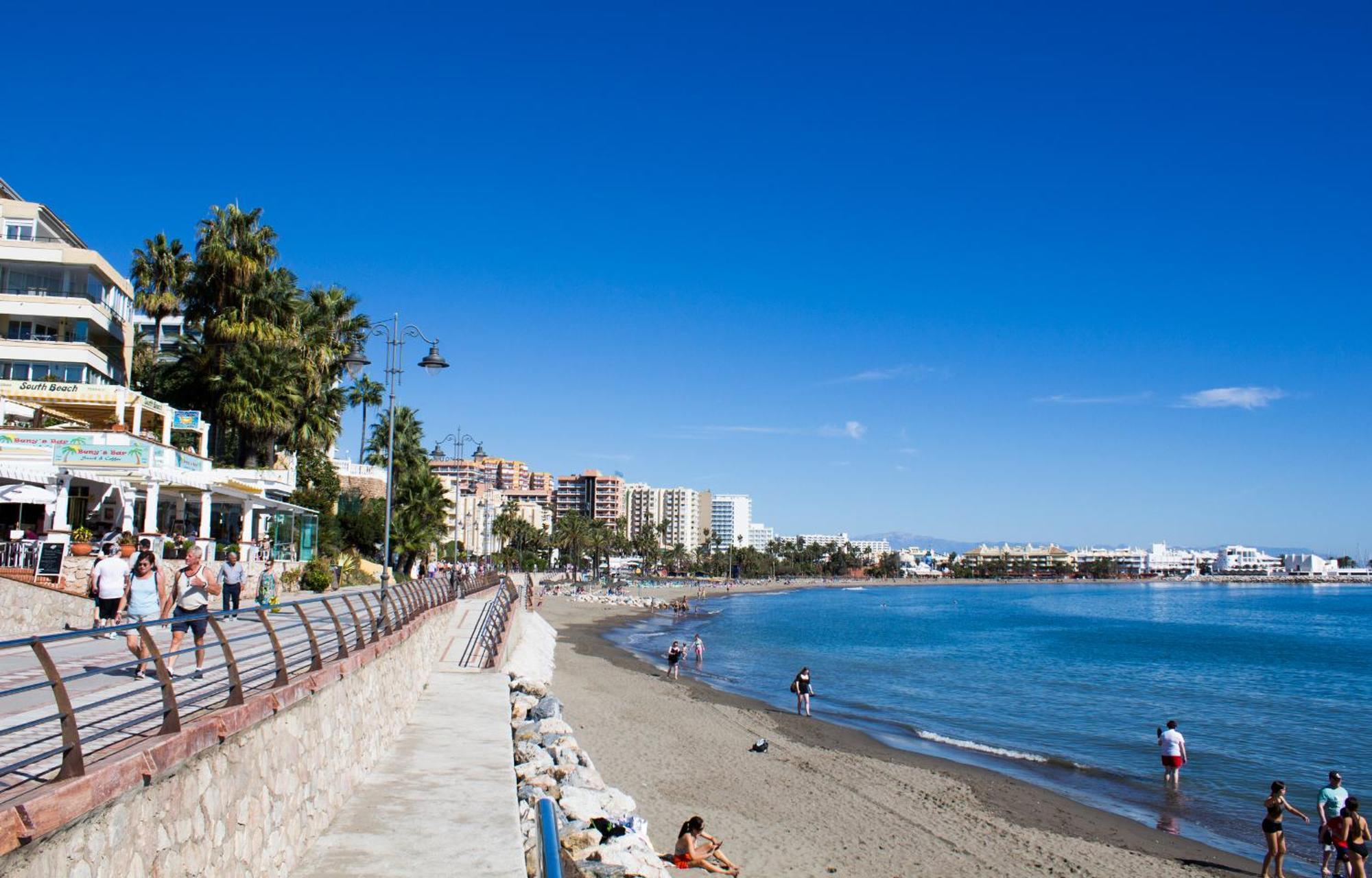 Benal Beach Suite Ii, Estudio Con Parque Acuatico Y Vistas Al Mar. 베날마데나코스타 외부 사진