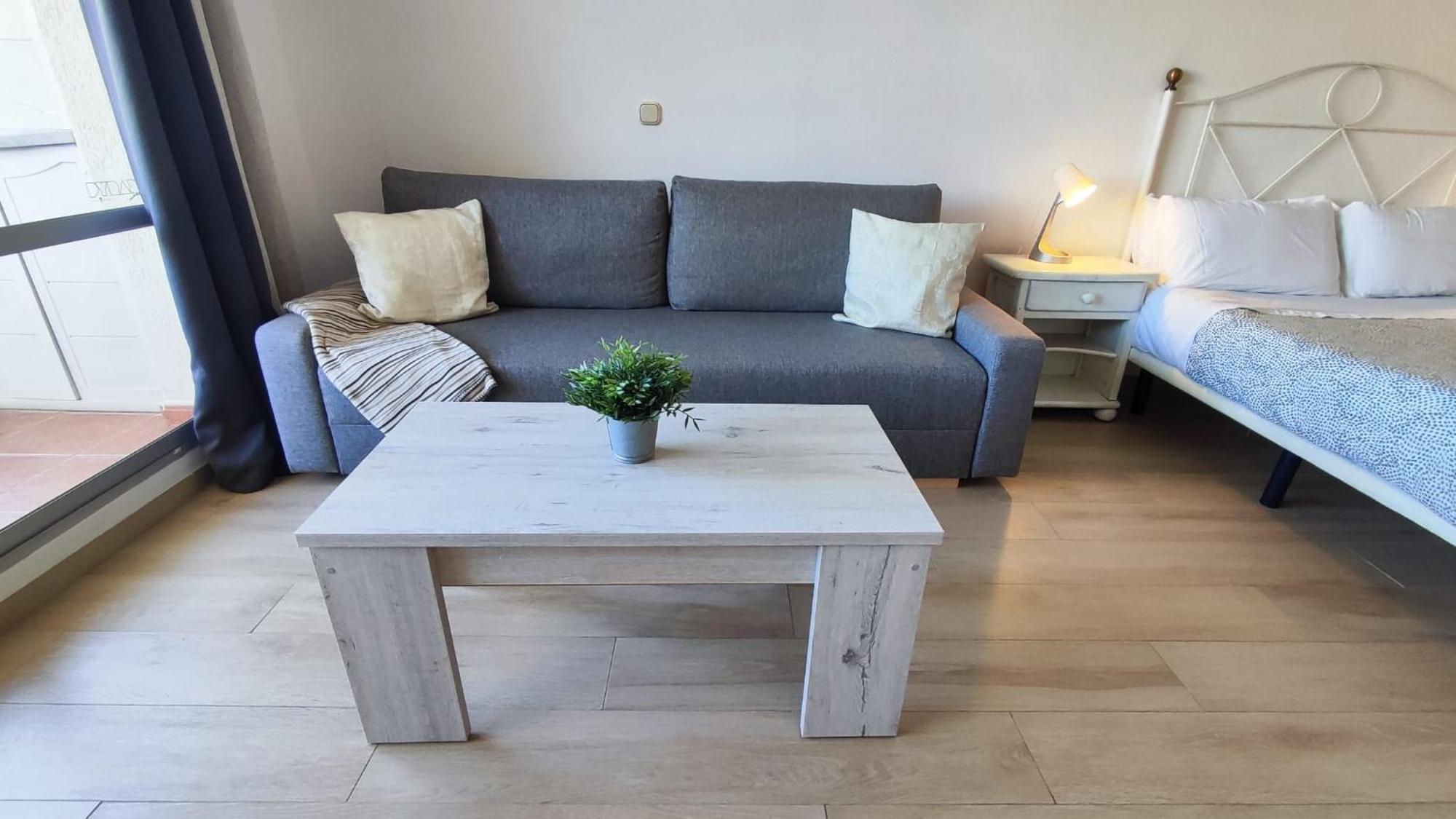 Benal Beach Suite Ii, Estudio Con Parque Acuatico Y Vistas Al Mar. 베날마데나코스타 외부 사진